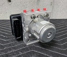 2014-15 Honda Civic 1.8L Genuine ABS Control Module picture
