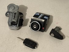 07-17 Mercedes Sprinter Ignition Switch Steering Column Lock Key 9069003703 picture