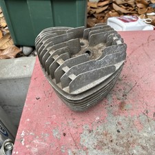 Honda CR250 Cylinder and piston and cover CR250m Cr 250 fl250 picture