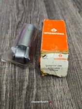Genuine Vintage NOS International Harvester / Navistar Toggle Switch 423615R92 picture