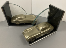 Mercedes Benz 300SLR Gullwing Bookend Set - Maisto - MTM Recognition - 1:18 picture