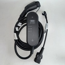 AUDI E-TRON OEM Level 2 Charger Kit EV Universal Charging 9.6kw 40A, 8V4 971 675 picture