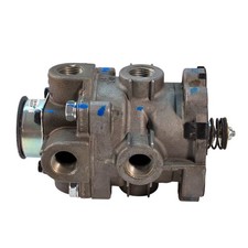 Bendix 286171N E-6 Air Brake Foot Valve Dual Circuit New Flyer 5948304 picture