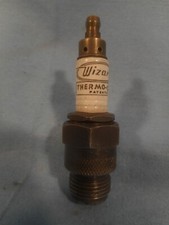 Vintage WIZARD THERMO-DISK Spark Plug hit and miss picture