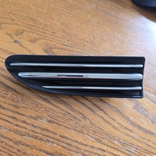 2005-2008 Hyundai Tiburon OEM Drivers Fender Grill Insert Garnish 87775-2C700 picture