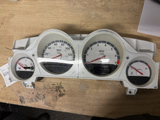 2009-2010 Dodge Challenger Speedometer Cluster MPH 140 AT OEM picture