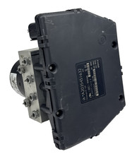 01-02 MERCEDES W203 C320 C CLASS ANTI LOCK ABS CONTROL MODULE 2035451632 picture