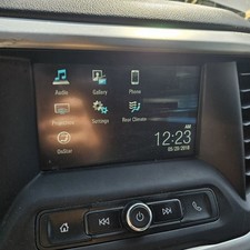 2018-2019 ACADIA RADIO DISPLAY SCREEN & CONTROL PANEL picture