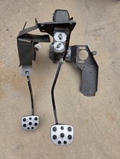 2005 2006 05 06 Pontiac GTO Clutch Brake Pedal picture