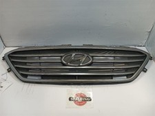 Chrome Center Front Grille 2015-2017 Hyundia SONATA 10389740 picture