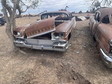 1958 Oldsmobile 88 Front Fender Trim Moulding — Parting Out Car picture