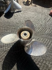 💯Turbo Stainless Yamaha Boat Propeller Standard  RH 014 1/4 X 17 17 Pitch picture