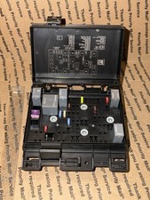 25892086  2008 Saturn Aura NO Sunroof OEM Interior Cabin Fuse Box Block picture
