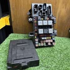 ✅ 05 - 06 Ford F-150 Fuse Box Relay Power Distribution Block  5L3T-14A067-AC OEM picture