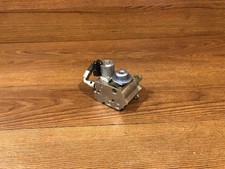 2007-2012 MINI COOPER S TURBO R56 R57 R58 R55 ENGINE HIGH PRESSURE FUEL PUMP OEM picture