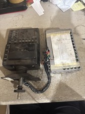 84-86 OEM Chevy Camaro Berlinetta Star Ship Dash Pedestal Radio w/ Cassette P&R picture
