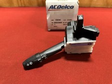 NOS NEW 1991-1996 DODGE JEEP TURN SIGNAL SWITCH 88923890 5600479 picture