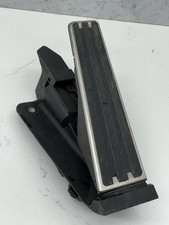 Porsche 997 Accelerator Pedal Assembly – HELLA OEM 997.423.021.02 Mint Low Miles picture