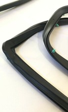 89-91 USDM Honda CRX Weatherstripping, Front Doors 72310-SH2-A21, 72350-SH2-A21 picture