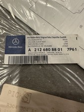 Genuine Mercedes E-Class Carpeted Floor Mats Cloth Grey Set OE 21268088017P61 picture