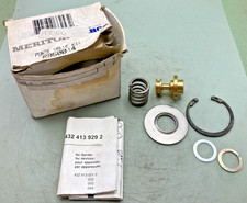 New Genuine Meritor Wabco R950014 Air Brake Dryer Purge Valve Kit Incomplete Kit picture