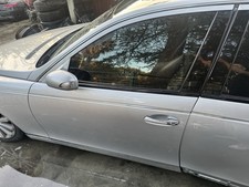 09 Maybach 62S 62 57 57s Left Front Door Shell 240 OEM W240 picture