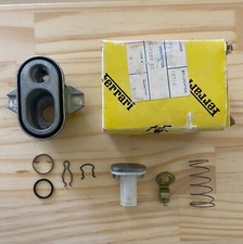FERRARI 348 | TB | TS | NOS OEM 1993 RH Door Push Button DX Assembly 62108710 picture
