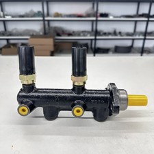 New Brake Master Cylinder For Porsche 924 477611015A} picture