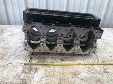 Mercury Sport Jet 120 Hp Marine Boat Engine engine crank case block cylinders picture