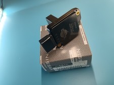 Mass Air Flow Sensor 22680-5J000 MAF For Nissan Xterra Frontier Pathfinder Quest picture