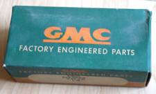 1952-53 gmc truck exhaust valves 2194566 NOS picture