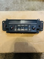 2007-2014 Cadillac Escalade Climate Control Module picture