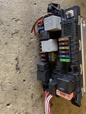 03-11 Mercedes W211 E320 E350 E500 Front SAM Fuse Relay Module 2115453901 Oem  picture