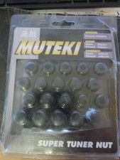 NEW MUTEKI 41886 B M12XP1.50 CLOSED END SUPER TUNER LUG NUT  20 PACK BLACK picture