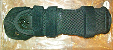 Optima-Adjustable Wrist and Hand Brace Support-Size: Medium-Black OM-3916 *NEW* picture