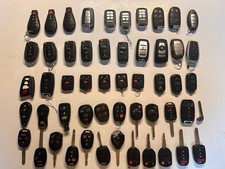 Lot of 52 Smart keys key fobs remotes transmitters keyless entry OEM picture
