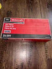 NEW 11-16 Ford 6.7L Powerstroke Diesel OEM Motorcraft Air Filter FA-1902 FA2112 picture