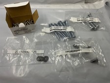 Freightliner Cascadia Lot Of Assorted Torx Bolt And Screw Assortment picture