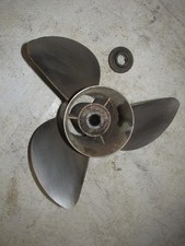 Yamaha 200hp 2 Stroke Outboard Stainless Steel Propellor (13 3/4x19-M) picture