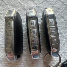 OEM 2020 - 2022 KIA Smart Key Fob SY5SKRGE04 95430-K0000 4 Button picture