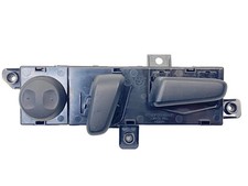 Genuine Kia Switch Assembly Power Front 88070-S2020WKQQK picture