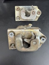 1978-1982 1979 79 78 Ford BRONCO rear Tailgate LATCHES latch pair - LH + RH set picture