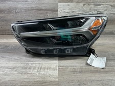 USED - 2019-2022 Volvo XC40 L Headlamp - OEM picture