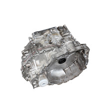 OEM 2020-2022 Toyota Highlander Automatic transmisison case / housing empty picture