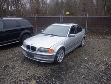 Carrier Excluding Xi Rear Coupe Fits 01-06 BMW 325i 31921804 picture