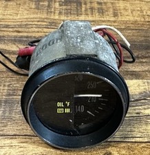 VINTAGE STEWART WARNER STAGE III OIL TEMPERATURE 465P (USED PART) picture
