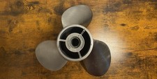 Stiletto Advantage II 30317-Y1417 14 1/4 x 17P Yamaha 150-250HP Boat Propeller picture