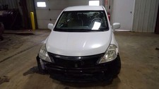 (LOCAL PICKUP ONLY) Hood Hatchback Fits 07-12 VERSA 3952465 picture