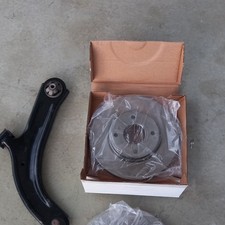 VENDO ESTAS PIEZAS NUEVAS PARA NISSAN VERSA S 2008 picture