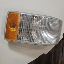 1993-1996 Cadillac Fleetwood Brougham Driver Chrome Rh Corner Light Marker Right picture